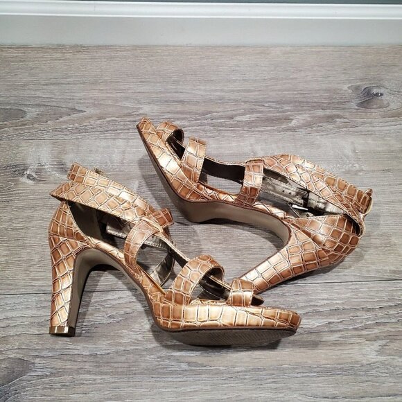 Lane Bryant Women's Brown Faux Reptile Double Strap Heels Shoes Open Toe SZ 9W - Picture 6 of 15